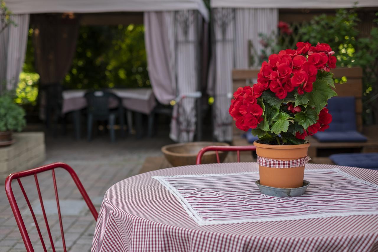 Ai Due Pini B&B Pescantina Exterior foto